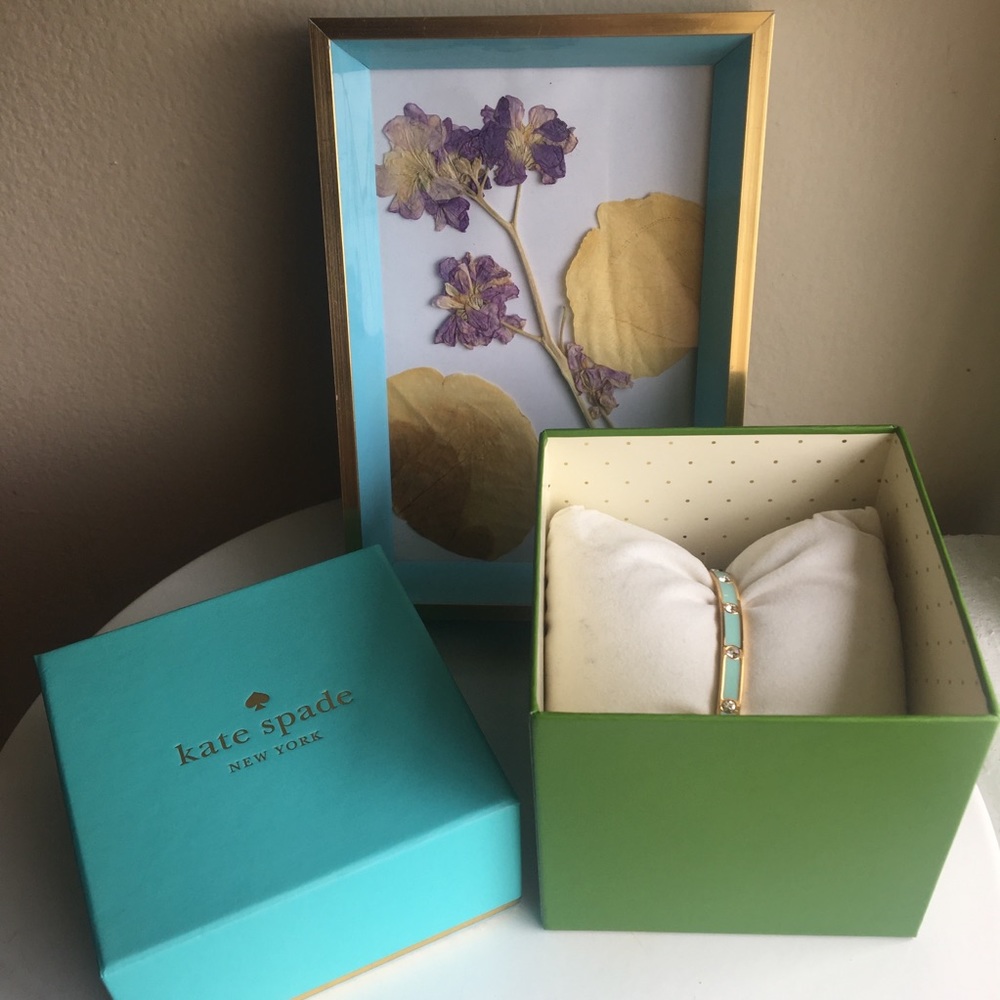 ✨Kate Spade Set in Stone Turquoise Bangle ✨
